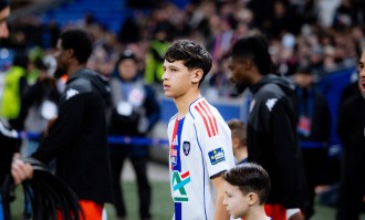 恩德里克禁赛后重返里昂首发遭遇失利：我希望与维尼修斯和姆巴佩一起赢得欧冠