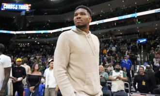 字母哥因伤缺席赛季收官战获官宣 雄鹿生涯就此告别？