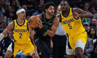 胡夫29+9西亚卡姆27+6+5 锡安27分步行者击退鹈鹕