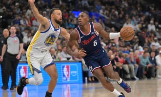 库里35分伦纳德21+7 勇士逆转快船将与太阳争季后赛名额