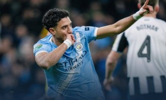 足坛一夜动态：国米8连斩都灵晋级决赛，曼城5-1纽卡宣战阿森纳