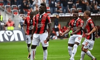 法甲焦点战：尼斯 VS 斯特拉斯